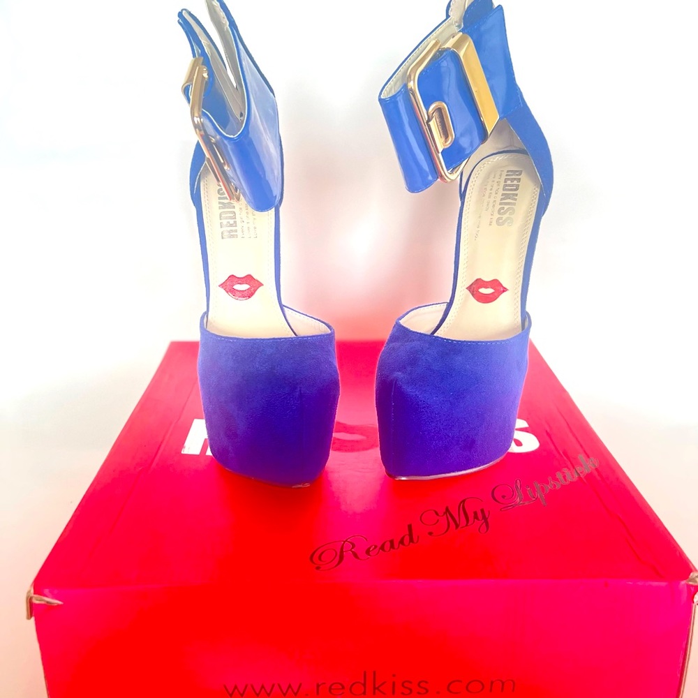 Women’s Red Kiss heels sz 6